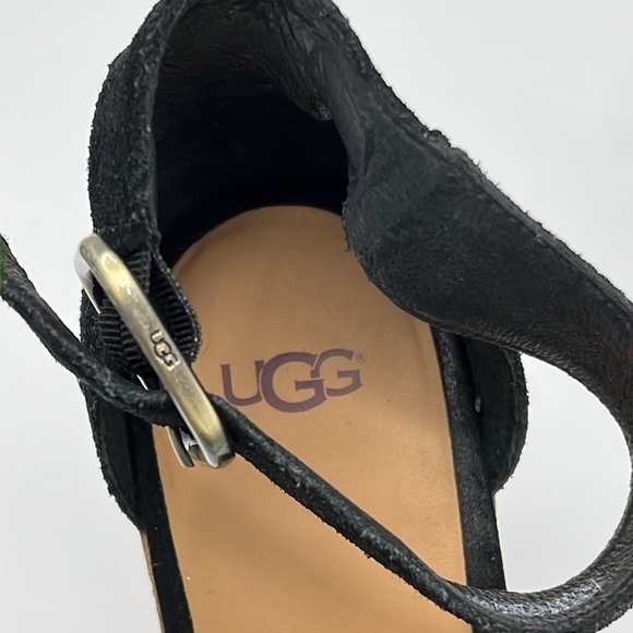 UGG BLACK VELVET HEEL SIZE 10 - Picture 6 of 11
